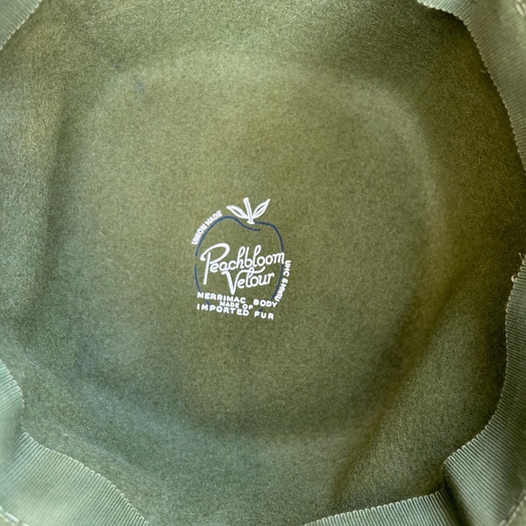 Vintage Green Velour Hat - Picture 4 of 6